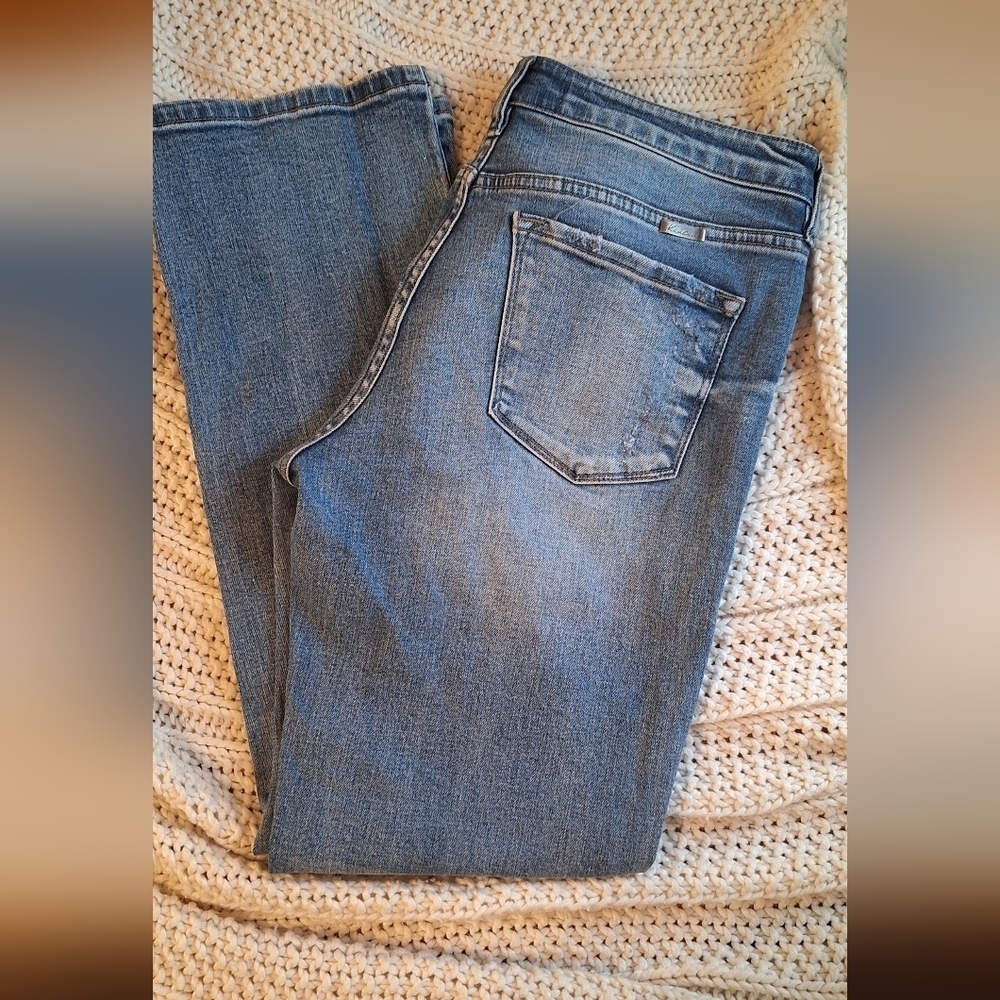 KanCan Womens Chic Straight Leg Denim Size 29!